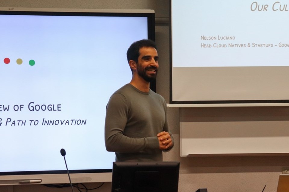 Nelson Luciano image